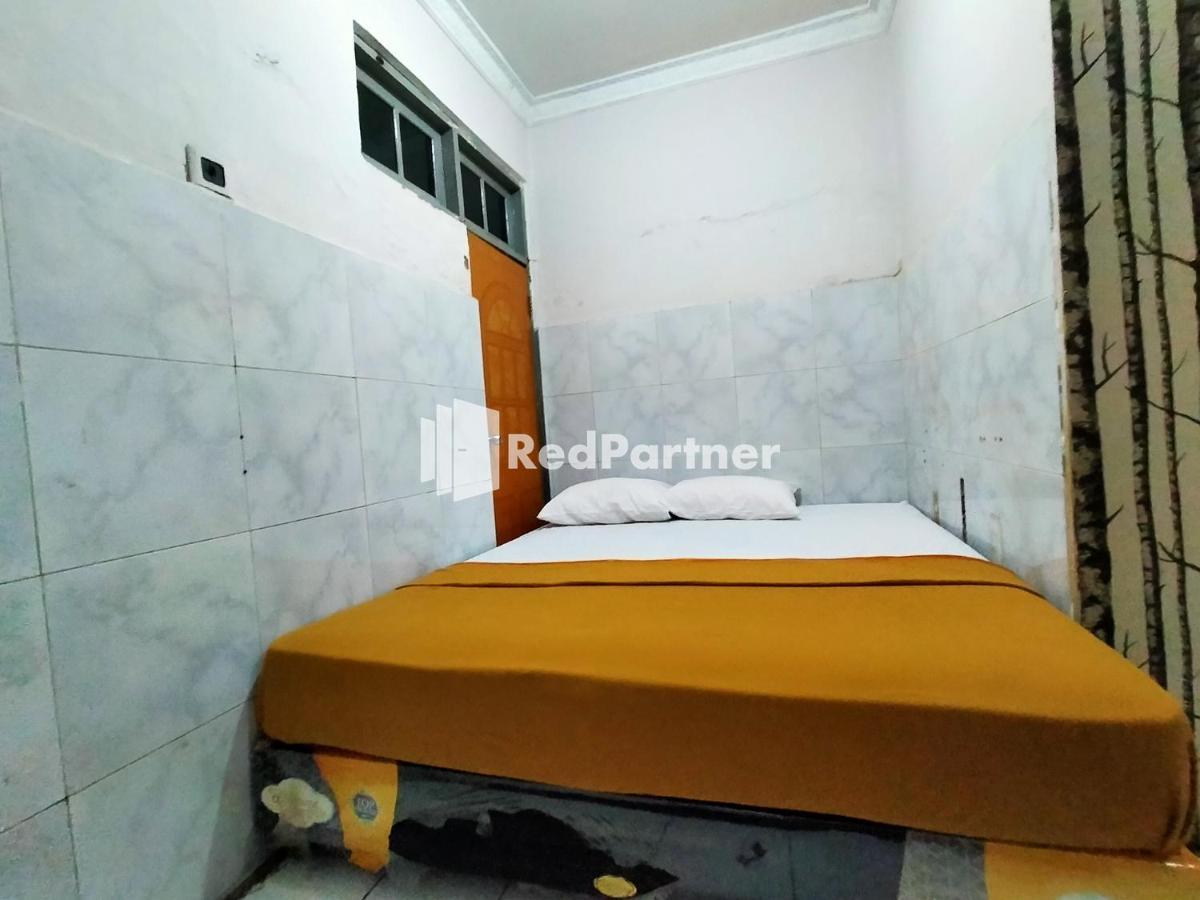 Hotel Ayu Lestari Ternate Redpartner المظهر الخارجي الصورة