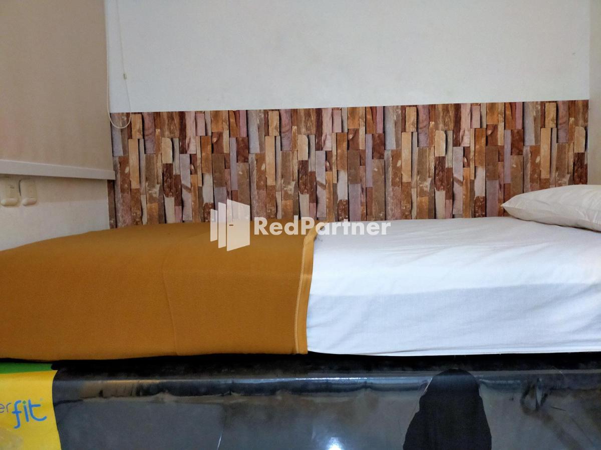 Hotel Ayu Lestari Ternate Redpartner المظهر الخارجي الصورة