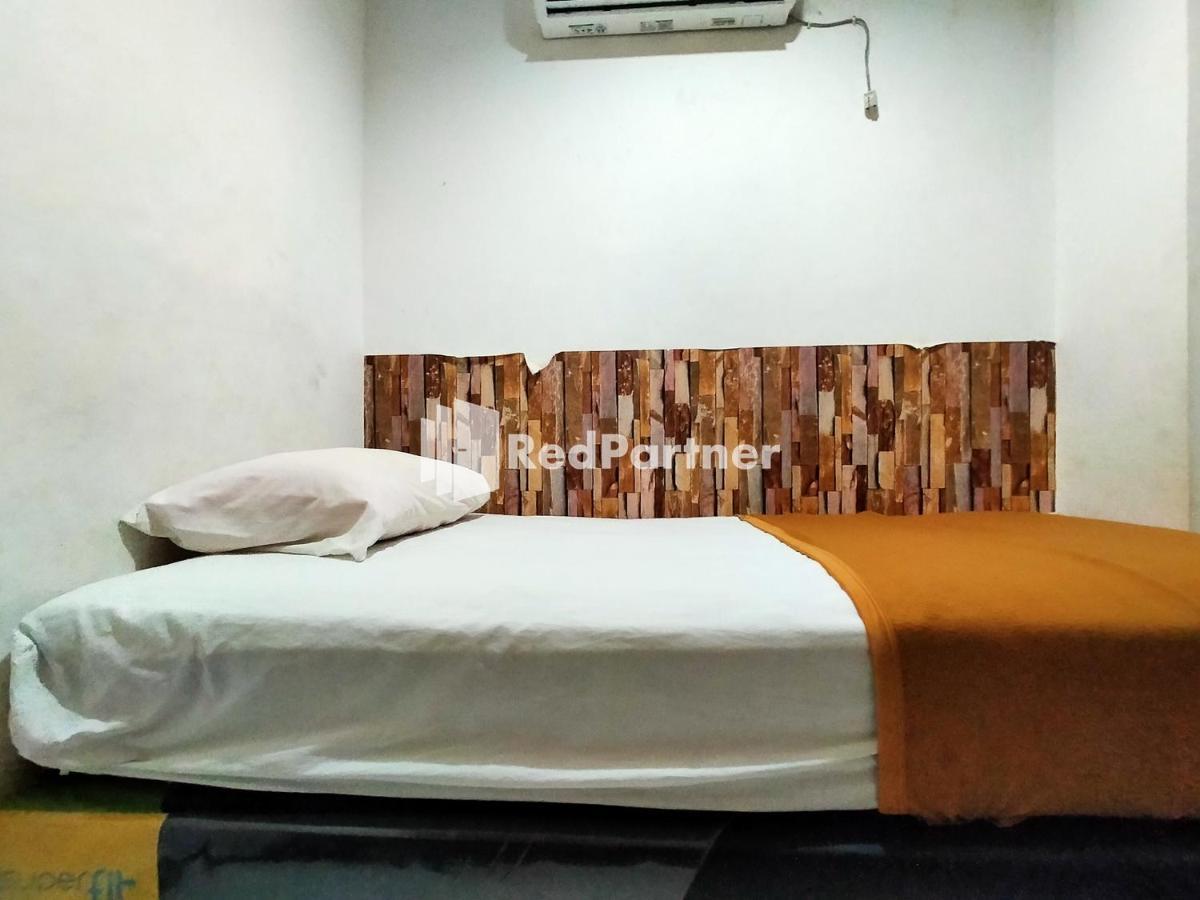 Hotel Ayu Lestari Ternate Redpartner المظهر الخارجي الصورة