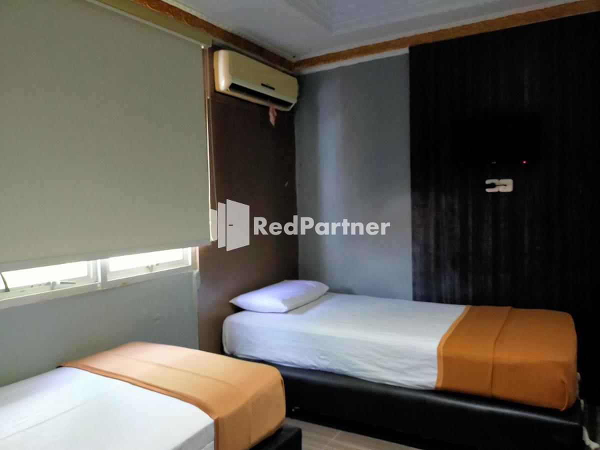 Hotel Ayu Lestari Ternate Redpartner المظهر الخارجي الصورة