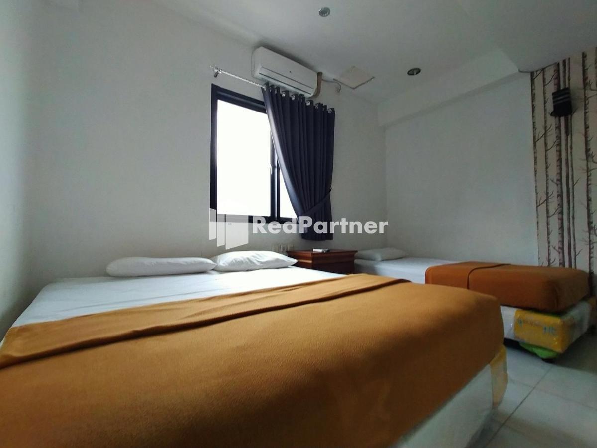 Hotel Ayu Lestari Ternate Redpartner المظهر الخارجي الصورة