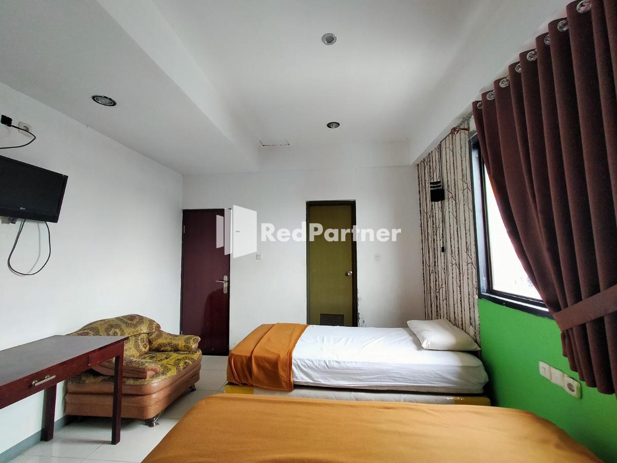 Hotel Ayu Lestari Ternate Redpartner المظهر الخارجي الصورة