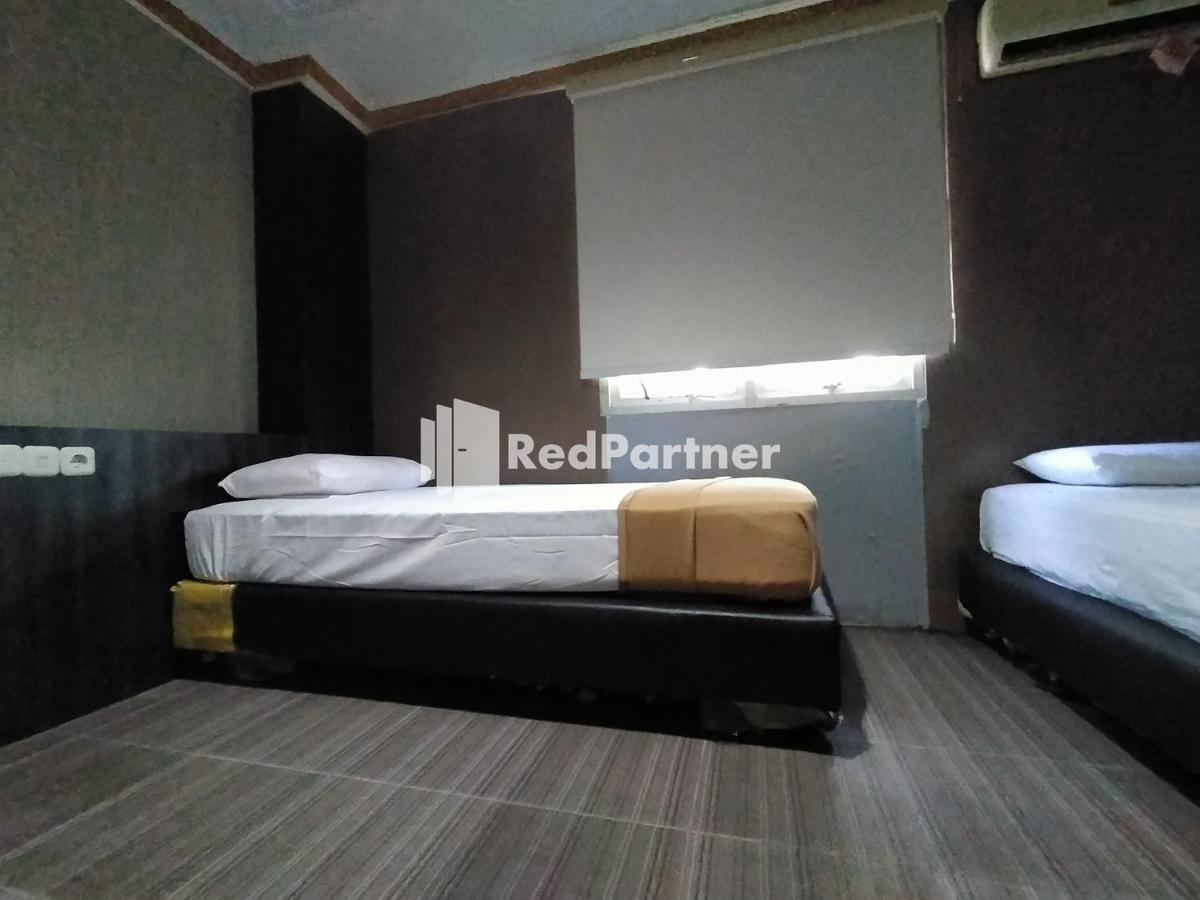 Hotel Ayu Lestari Ternate Redpartner المظهر الخارجي الصورة