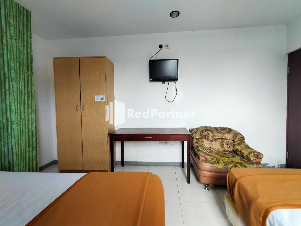 Hotel Ayu Lestari Ternate Redpartner المظهر الخارجي الصورة