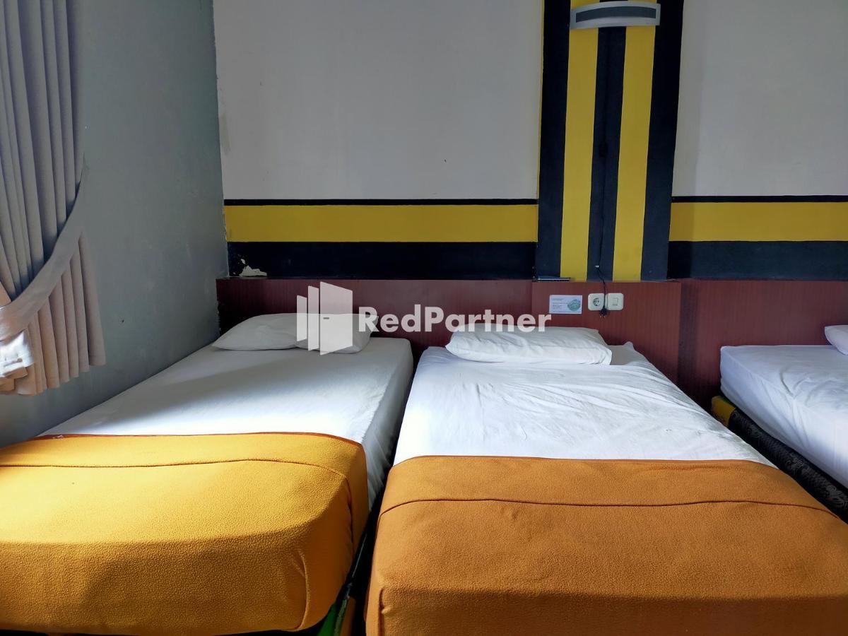 Hotel Ayu Lestari Ternate Redpartner المظهر الخارجي الصورة