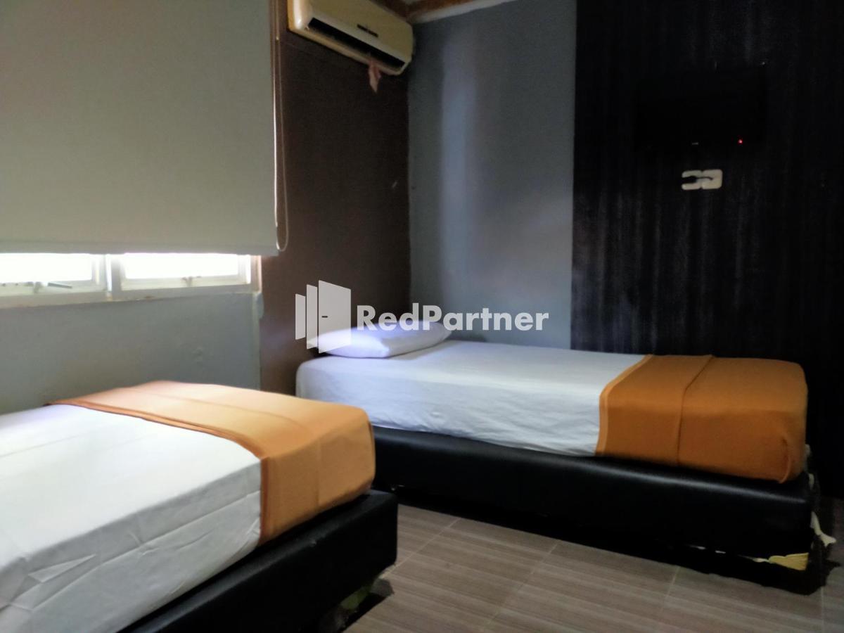 Hotel Ayu Lestari Ternate Redpartner المظهر الخارجي الصورة